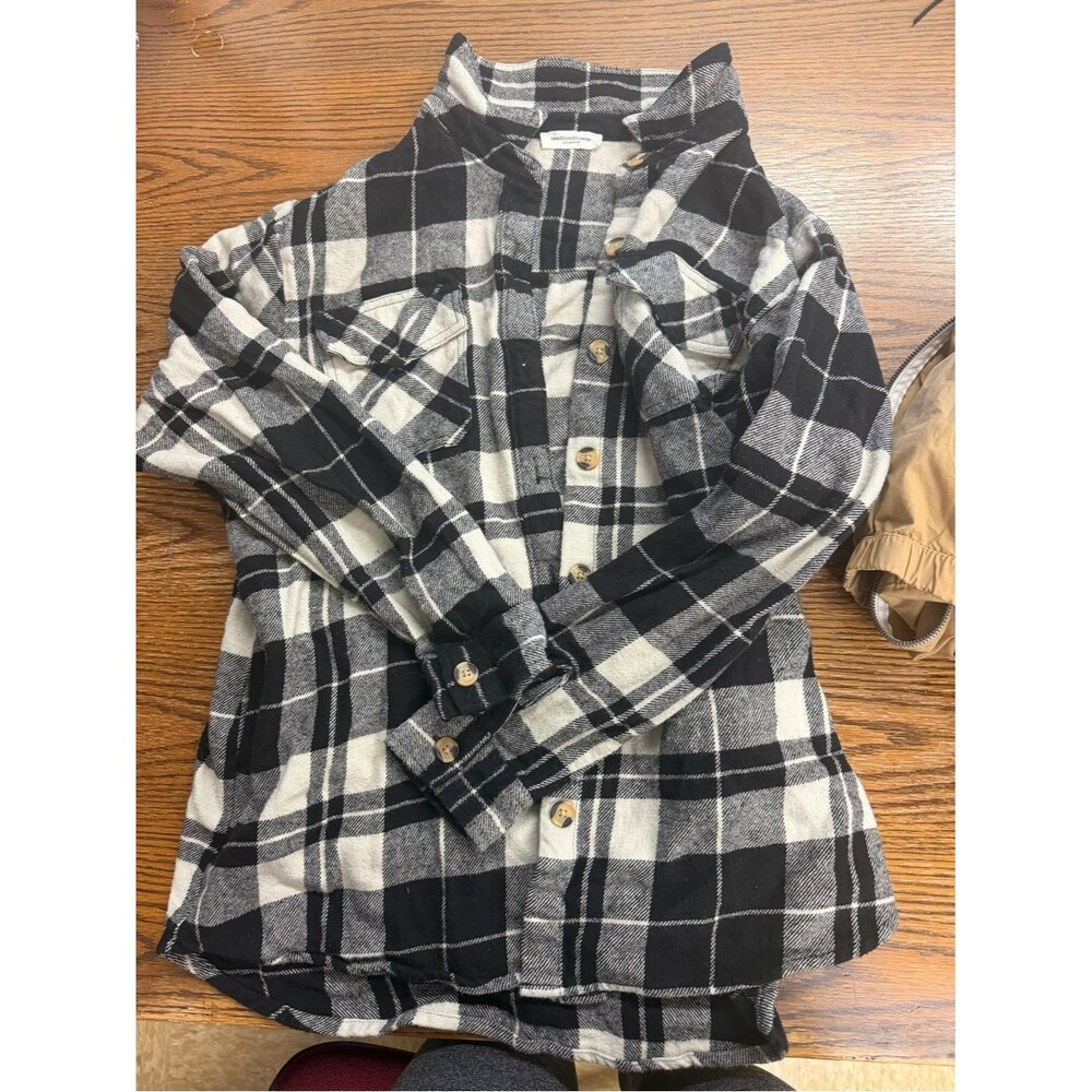 beachlunchlounge Black & White Plaid Utility Shacket